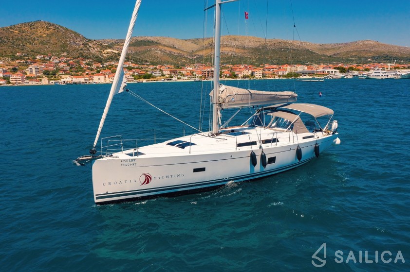 Hanse 458 - Yacht Charter Sailica