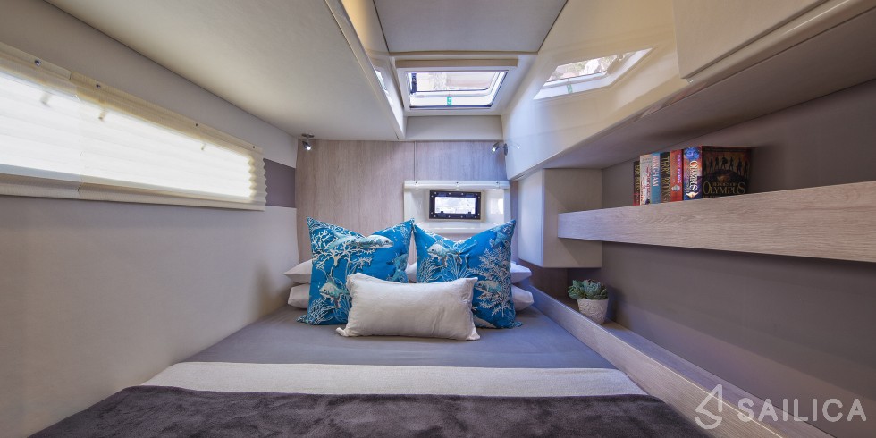 Leopard 40 - Yacht Charter Sailica
