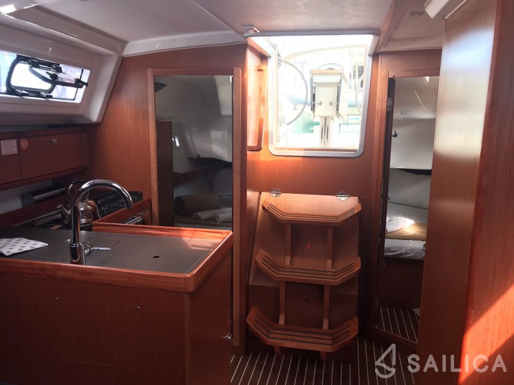 Bavaria 34 Cruiser - Yacht Charter Sailica