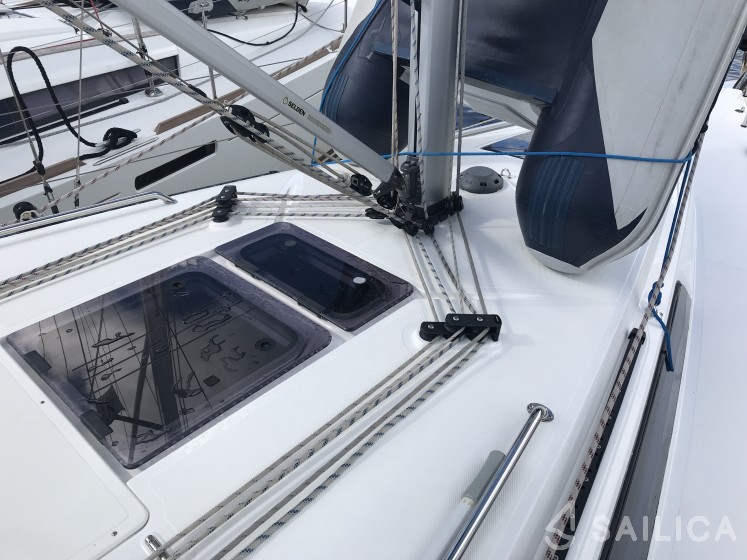 Bavaria 34 Cruiser - Yacht Charter Sailica