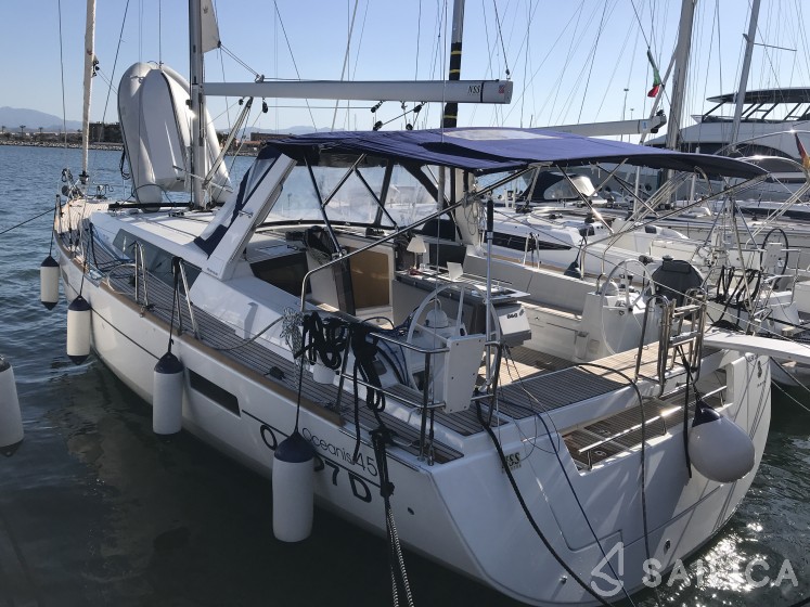 Oceanis 45 - Yacht Charter Sailica