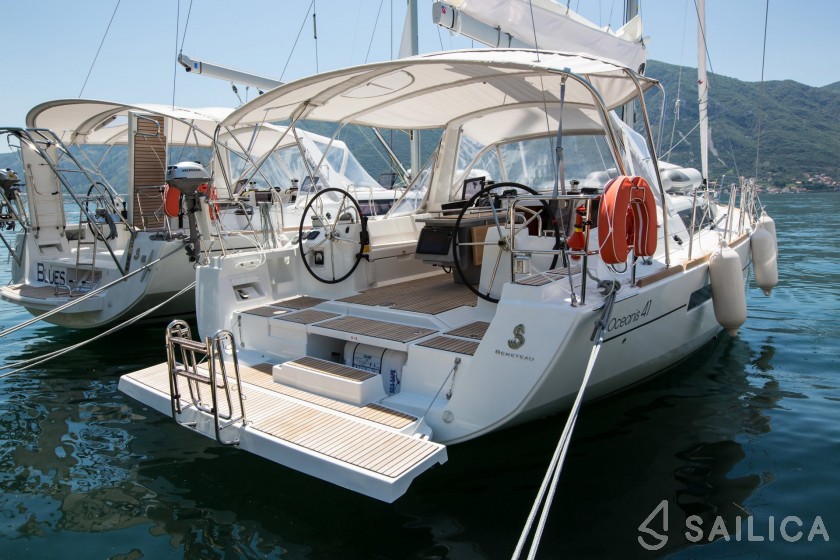 Oceanis 41 - Yacht Charter Sailica
