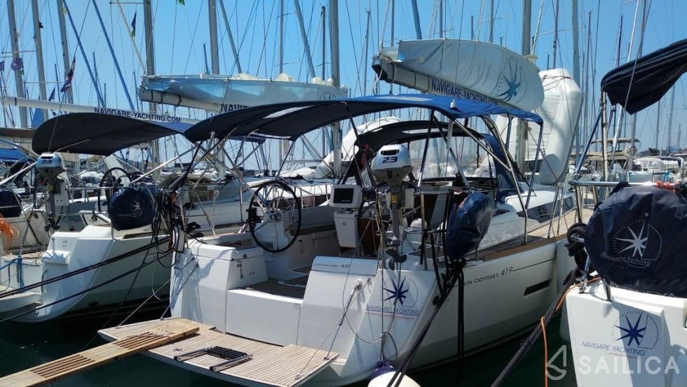 Sun Odyssey 419 - Yacht Charter Sailica