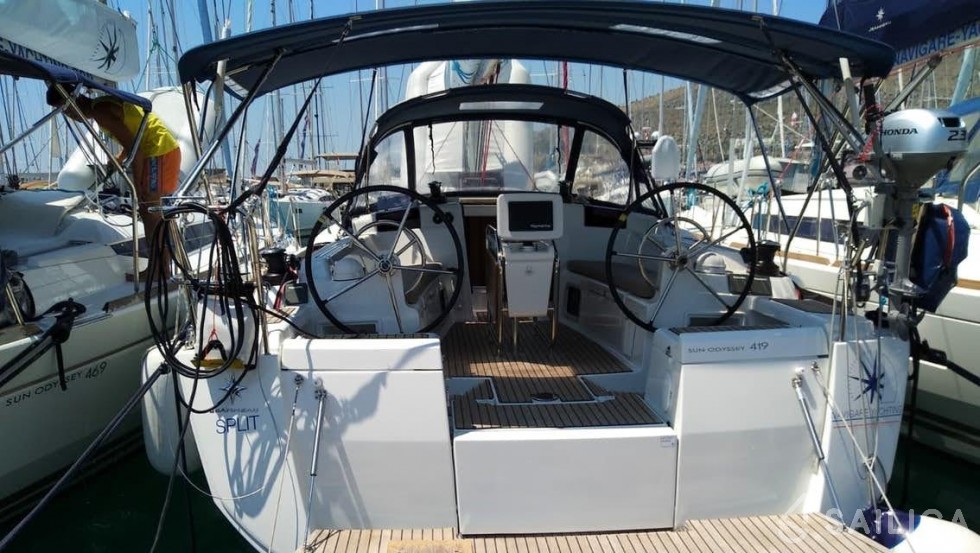 Sun Odyssey 419 - Yacht Charter Sailica