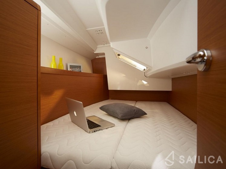 Sun Odyssey 349 - Yacht Charter Sailica