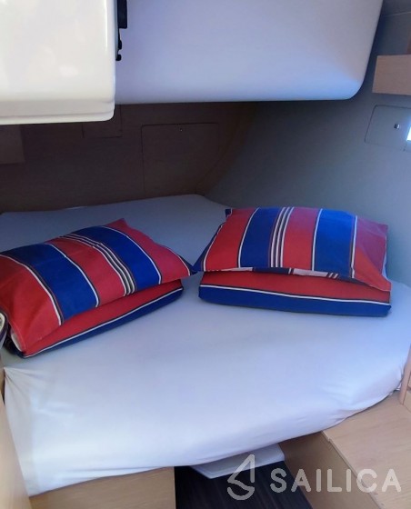 Dufour 412 GL - Yacht Charter Sailica