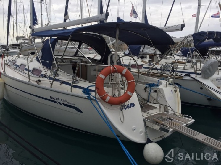 Bavaria 38 Cruiser - Yacht Charter Sailica