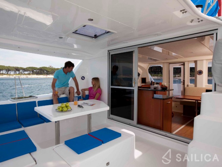 Leopard 44 - Yacht Charter Sailica