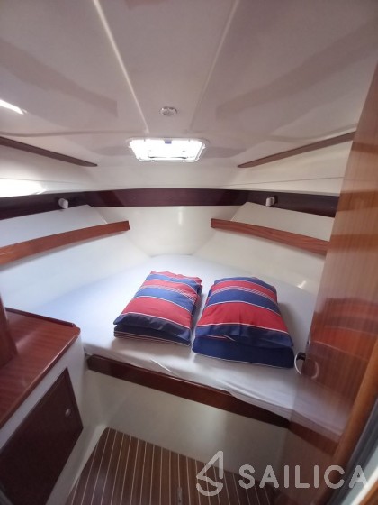 Vektor 950 - Yacht Charter Sailica