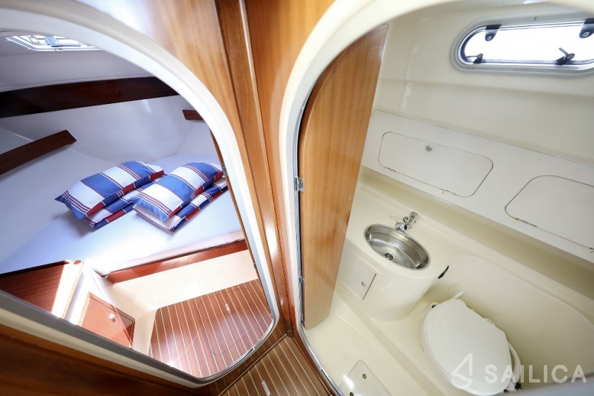 Vektor 950 - Yacht Charter Sailica