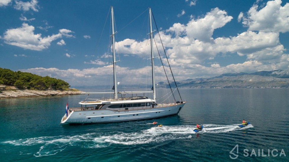Gulet - Yacht Charter Sailica