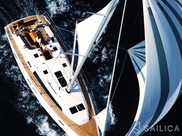 Bavaria 46 Cruiser - Yacht Charter Sailica