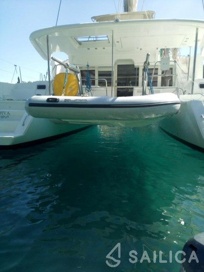 Lagoon 450  Flybridge - Yacht Charter Sailica