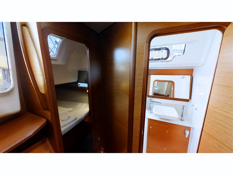 Dufour 460 GL - Yacht Charter Sailica