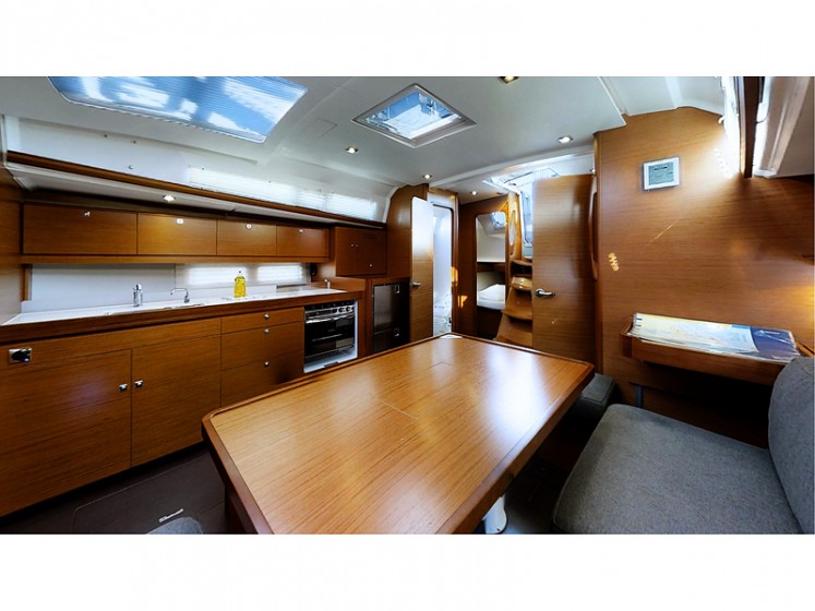 Dufour 460 GL - Yacht Charter Sailica