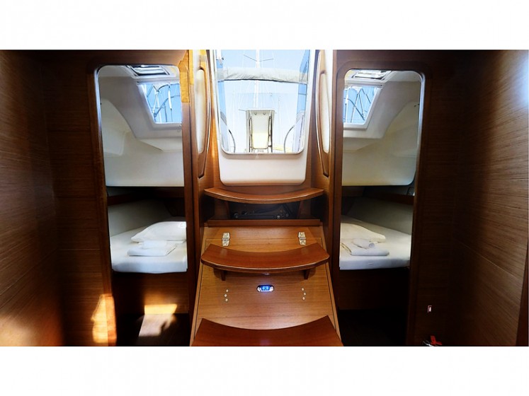 Dufour 460 GL - Yacht Charter Sailica