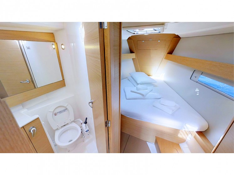 Dufour 412 GL - Yacht Charter Sailica