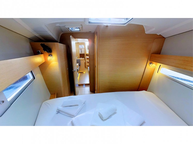 Dufour 412 GL - Yacht Charter Sailica