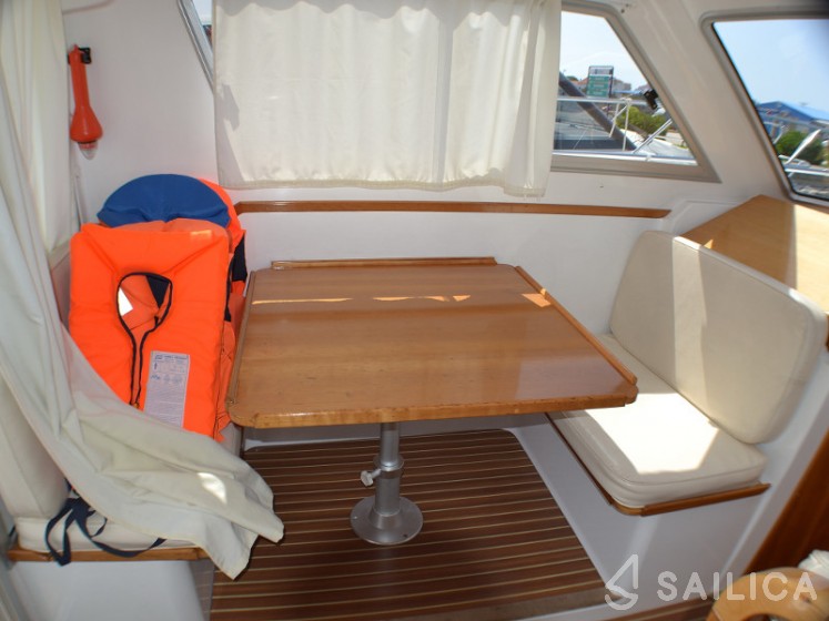 Adria 1002 - Yacht Charter Sailica