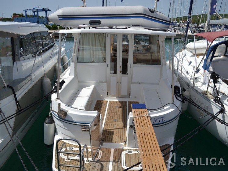 Adria 1002 - Yacht Charter Sailica