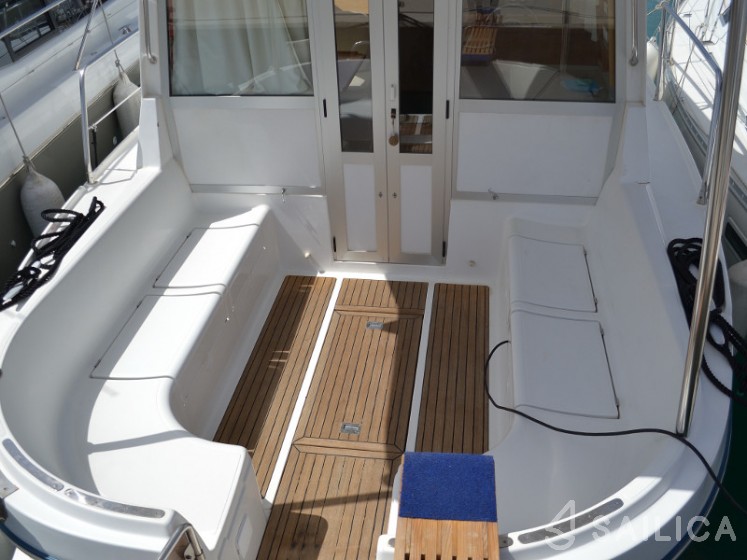 Adria 1002 - Yacht Charter Sailica