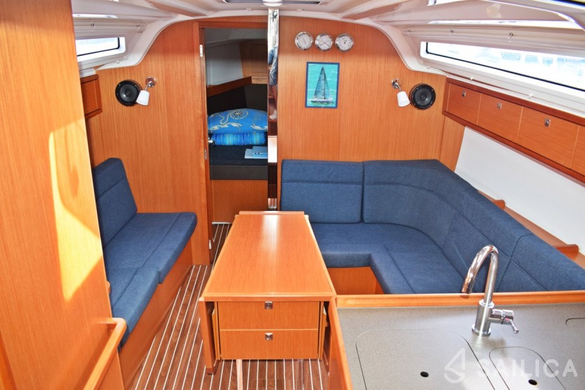 Bavaria 37 Cruiser - Yacht Charter Sailica