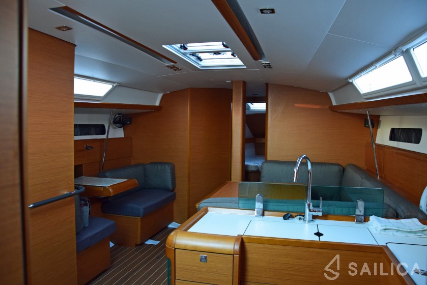 Sun Odyssey 449 - Yacht Charter Sailica
