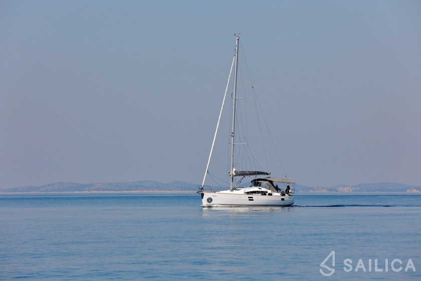 Elan 40 Impression - Yacht Charter Sailica