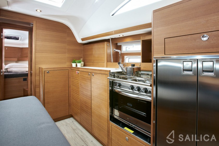 Elan Impression 45.1 - Yacht Charter Sailica