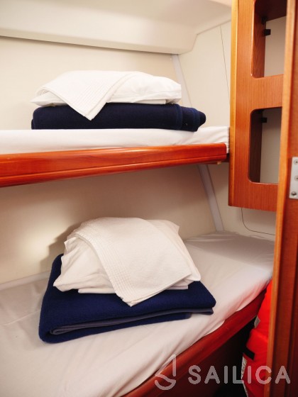 Sun Odyssey 449 - Yacht Charter Sailica