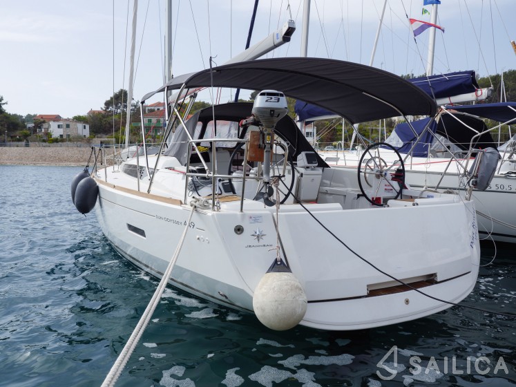 Sun Odyssey 449 - Yacht Charter Sailica