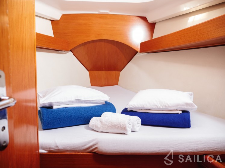 Sun Odyssey 449 - Yacht Charter Sailica