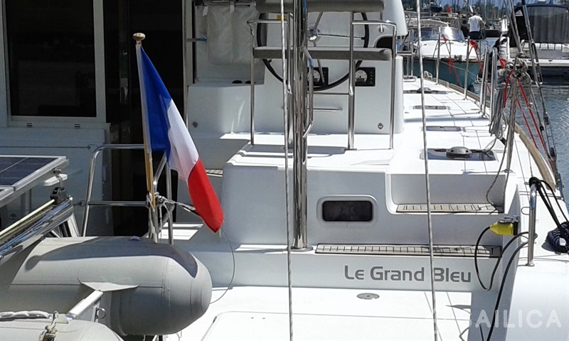 Lagoon 39 - Yacht Charter Sailica