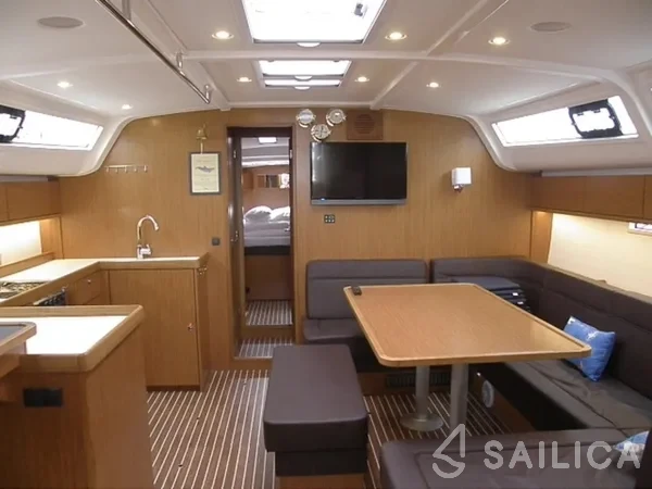 Bavaria Cruiser 51 - Yacht Charter Sailica