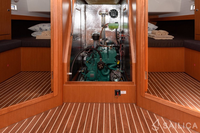Bavaria 46 Cruiser - Yacht Charter Sailica