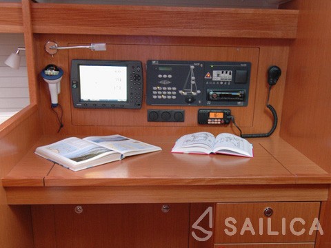 Bavaria 43 Cruiser - Yacht Charter Sailica