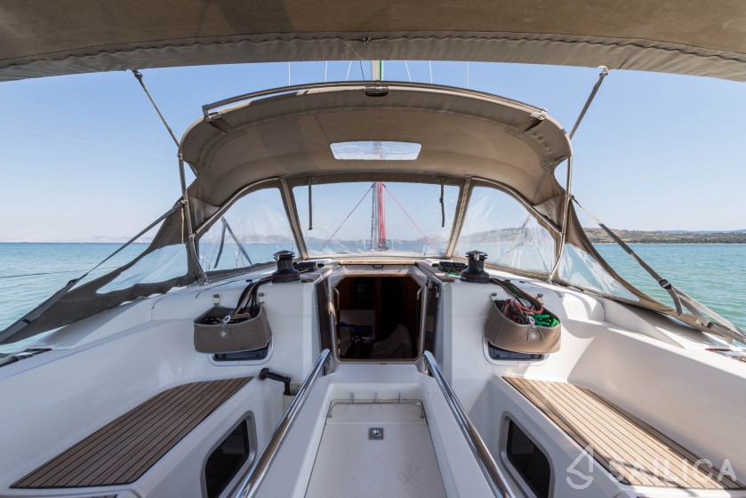Sun Odyssey 469 - Yacht Charter Sailica