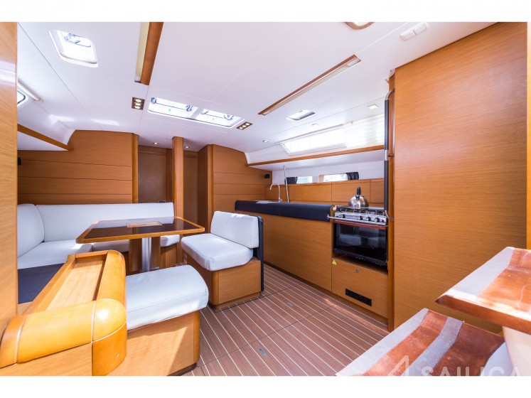 Sun Odyssey 469 - Yacht Charter Sailica