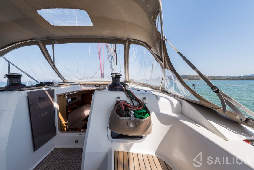 Sun Odyssey 469 - Yacht Charter Sailica