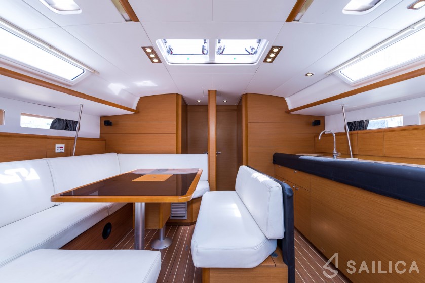 Sun Odyssey 469 - Yacht Charter Sailica