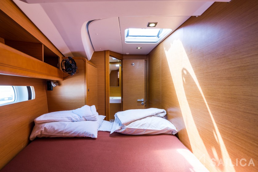 Sun Odyssey 469 - Yacht Charter Sailica