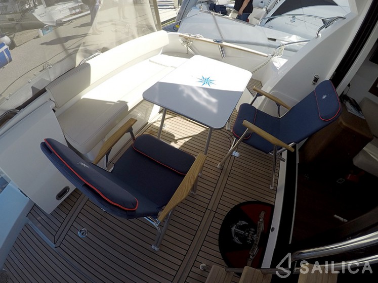 Antares 36 - Yacht Charter Sailica