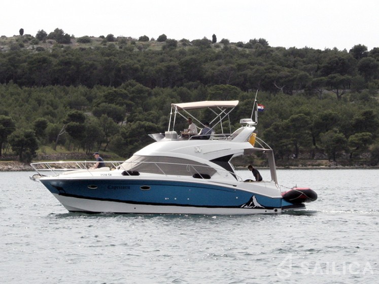 Antares 36 - Yacht Charter Sailica