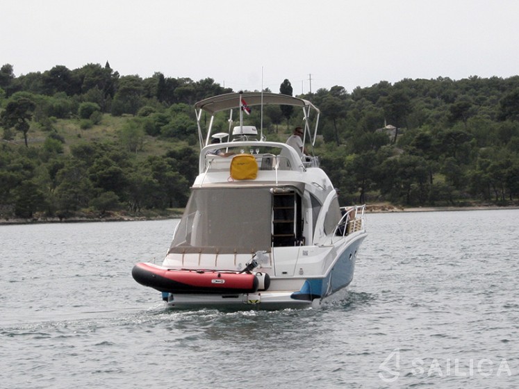 Antares 36 - Yacht Charter Sailica