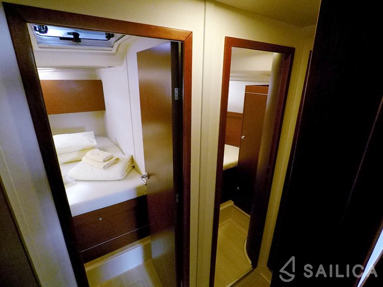 Hanse 505 - Yacht Charter Sailica