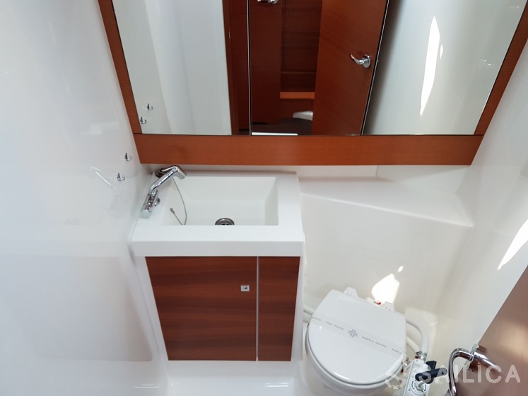 Dufour 412 Grand large - Yacht Charter Sailica