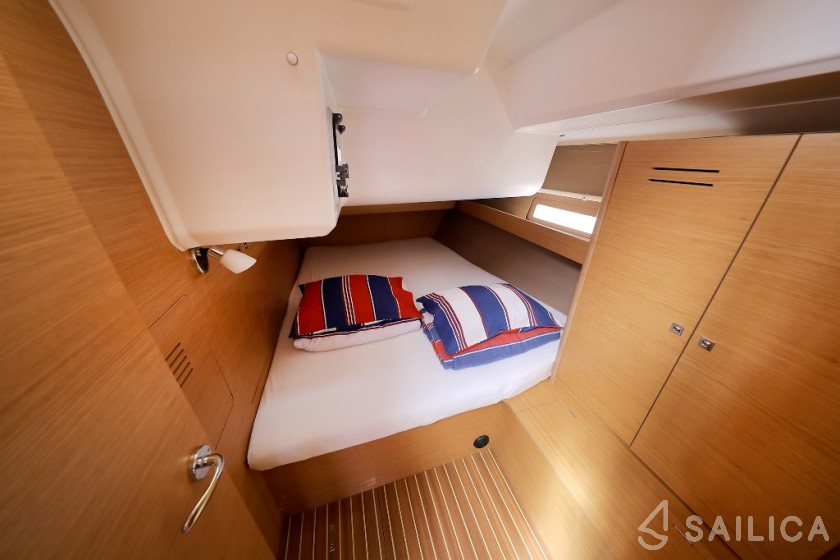 Dufour 460 GL - Yacht Charter Sailica