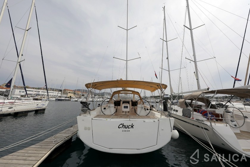 Dufour 460 GL - Yacht Charter Sailica