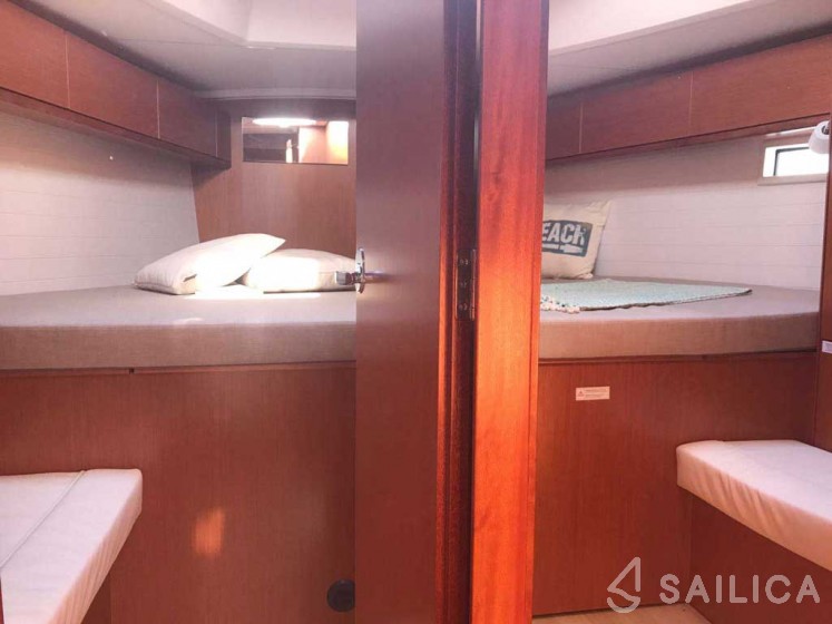 Bavaria 46 Cruiser - Yacht Charter Sailica