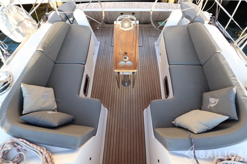 Bavaria 46 Cruiser - Yacht Charter Sailica